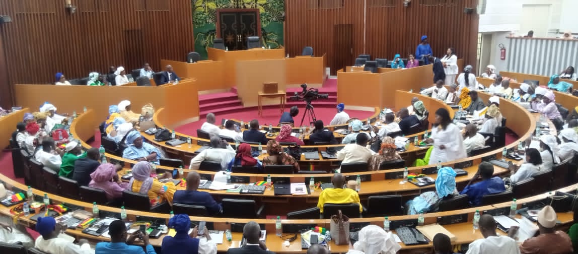 L’ASSEMBLÉE PEINE TOUJOURS À ÉLIRE SON PRÉSIDENT !