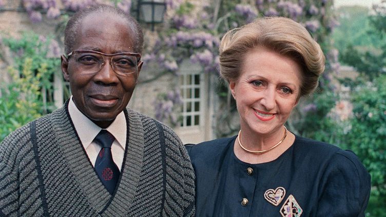 En France, une importante décision a été prise, la maison du président poète ouvert au grand public.