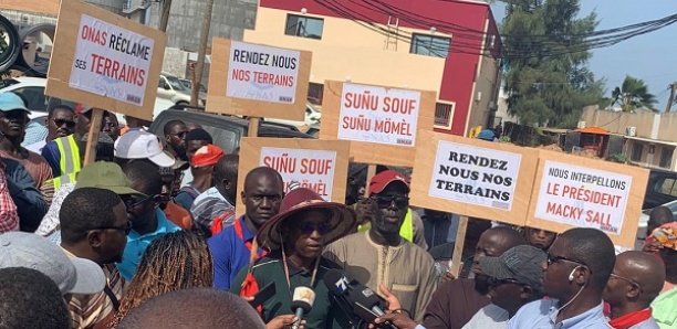 LES TRAVAILLEURS DE L’ONAS RÉCLAMENT LEURS PARCELLES ET MENACENT D’ALLER EN GRÈVE