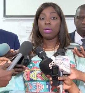 A l’occasion de la journée internationale de la Fille, le ministre de la femme, Fatou Diané fustige le harcèlement sur les réseaux sociaux.