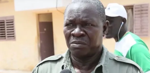 Très en colères, les récupérateurs de Mbeubeuss tiennent tête le maire de la commune de Malika.