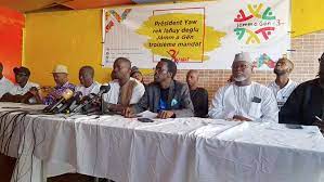 « Jamm Gën 3ème mandat » raisonne Macky.