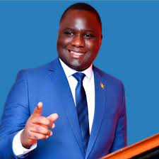 Déthié Fall sur le pas de conquérir les sénégalais de l&rsquo;extérieur.