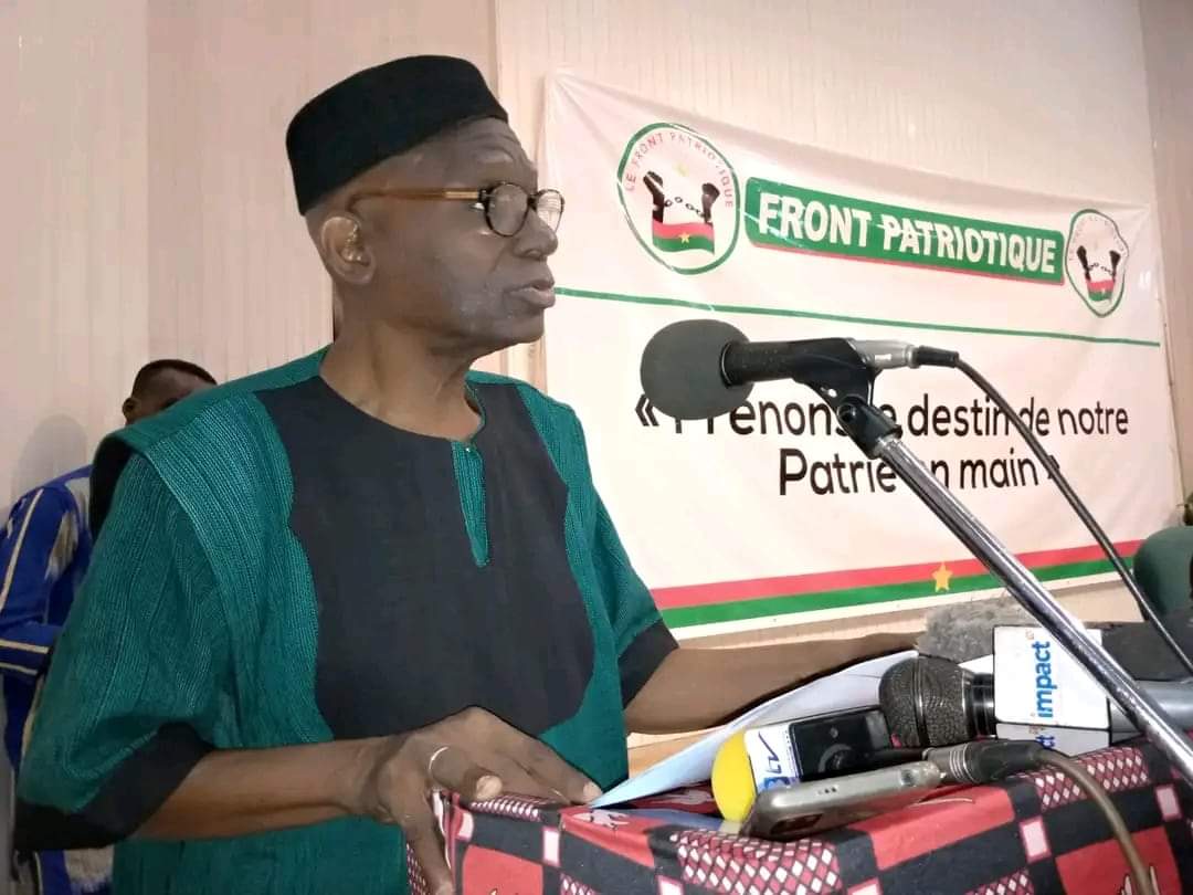 Au Burkina Faso, les patriotes se soucient des menaces pesant sur la transition