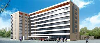 L’Université Amadou Mahtar Mbow de Diamniadio enfin prête après des années de chantiers.