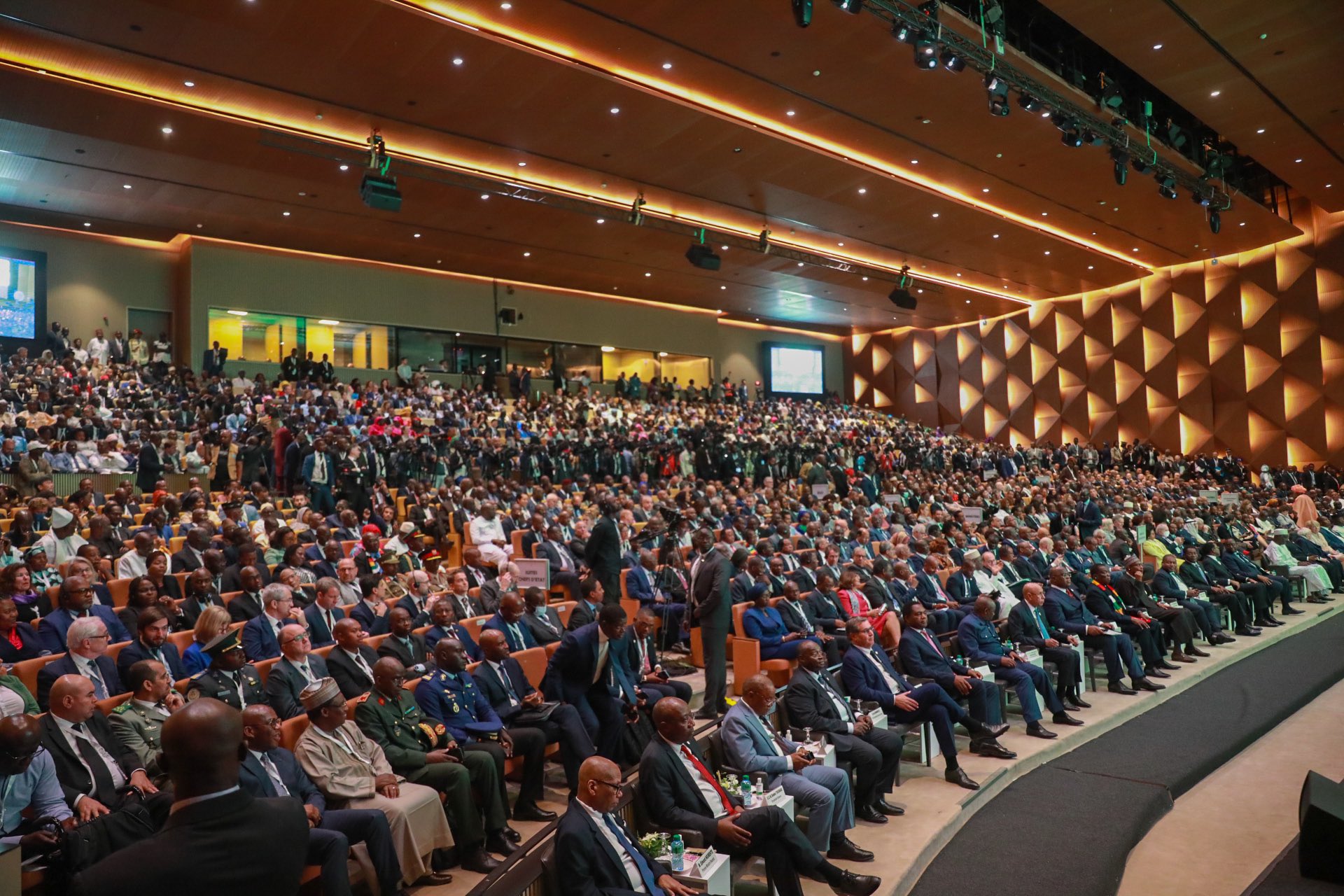 《NOURRIR L’AFRIQUE 》LEZ BAILLEURS EVALUENT LE COÛT 1600 milliards de francs cfa.