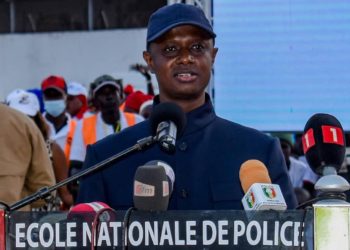 Antoine Félix Abdoulaye, arc-bouté contre l&rsquo;Opposition porte le cap du Gatsa Gatsa.