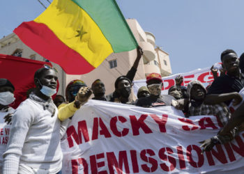 Rassemblement politique, un test de popularité absurde