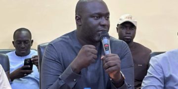 Sedhiou-Visite du Ministre de Commerce, de la Consommation et des PME de l&rsquo;entrepôt de Stockage