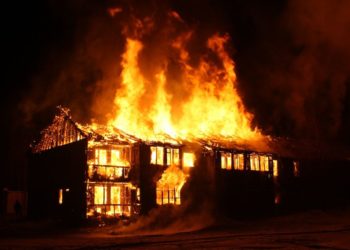 Kédougou: 1050 cases brûlées à Bantako.