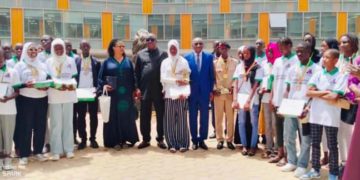 Ramatoulaye Kane et Ameth Babou sacrés reine et roi des olympiades nationales de mathématiques 2023 (Photos)