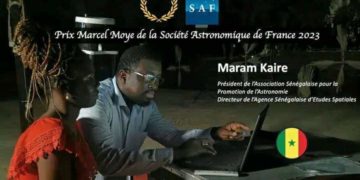 La Société Astronomique de France est heureuse de remettre le prix Marcel Moye 2023 à l’Astronome sénégalais #Maram Kaire.