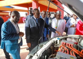 Inauguration de la Zone d’Activités des Mécaniciens et des Professionnels de l’Automobile par Macky(images)