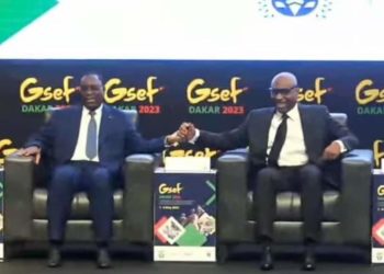 Forum mondial de l’économie: Macky Sall appele à une meilleure collaboration entre l’État et les dirigeants des collectivités territoriales :