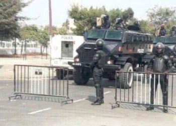 Blocus du domicile de Sonko : Me Ciré Clédor Ly saisit la Cedeao