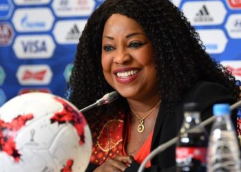 FATMA SAMOURA DÉSIGNÉE LAURÉATE DU PRIX D’EXCELLENCE DU SOMMET MONDIAL DU FOOTBALL