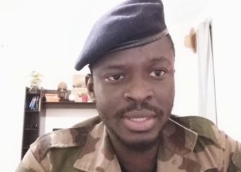 Kayzfof placé en garde à vue au commissariat du 8ème arrondissement de Paris