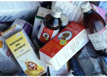 Gambie: reprise du procès des sirops frelatés soupçonnés d’avoir provoqué la mort de dizaines d’enfants